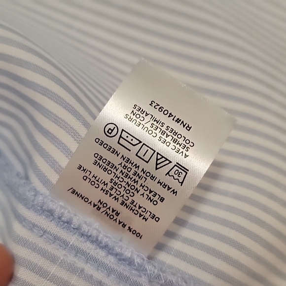 Loft Button down top - Picture 3 of 4